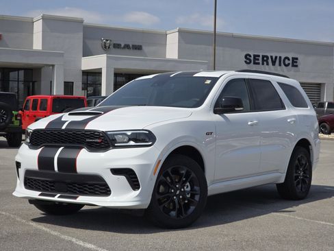 New 2026 Dodge Durango GT image 2