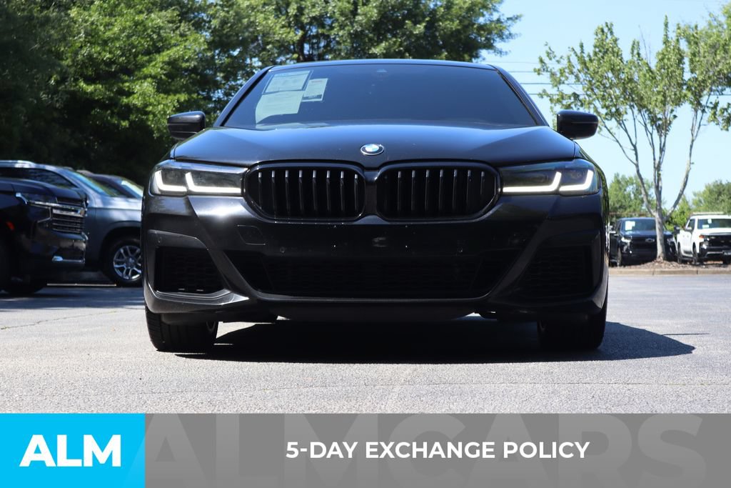 Used 2023 BMW 540i w/ M Sport Package RWD image 3