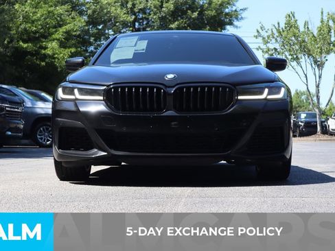 Used 2023 BMW 540i w/ M Sport Package RWD image 3
