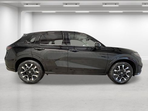 New 2026 Honda HR-V EX-L image 2
