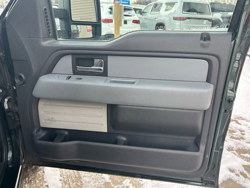 Used 2014 Ford F150 XLT w/ Equipment Group 302A Luxury image 15