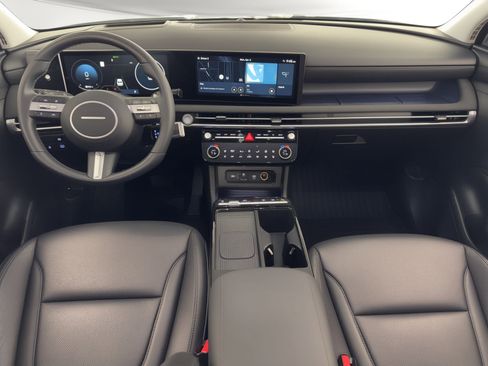 Used 2025 Hyundai Tucson Limited image 19