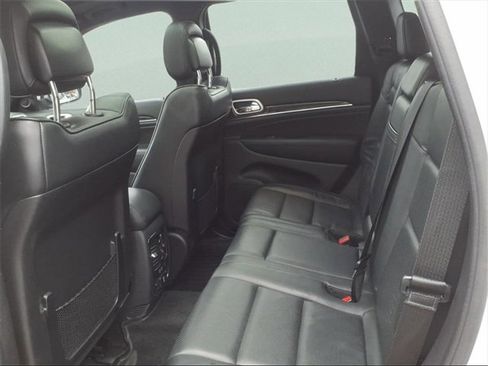 Used 2016 Jeep Grand Cherokee High Altitude image 8
