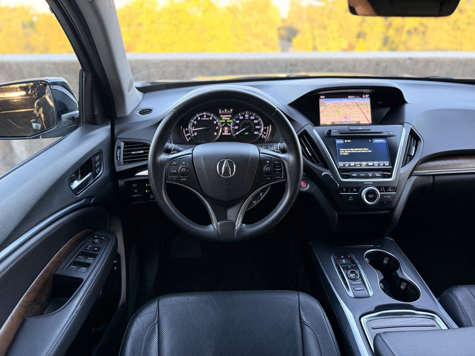 Used 2020 Acura MDX w/ Technology Package AWD/4WD image 10