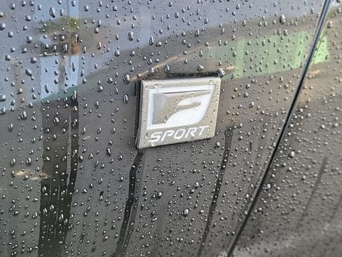Used 2024 Lexus ES 350 F Sport w/ Accessory Package (Z2) FWD image 7
