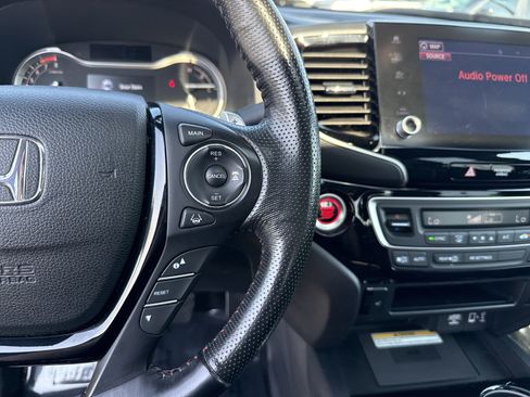 Used 2021 Honda Ridgeline Black Edition image 20