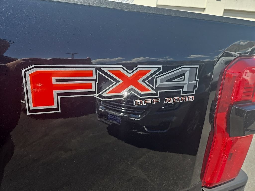 Used 2025 Ford F350 Platinum AWD/4WD image 45