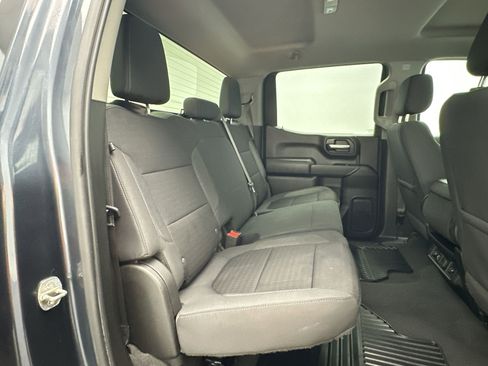 Certified 2021 Chevrolet Silverado 1500 LT image 25