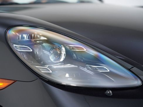 Used 2021 Porsche 718 Boxster GTS image 50