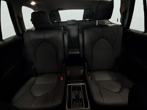 Used 2026 Toyota Grand Highlander FWD image 17