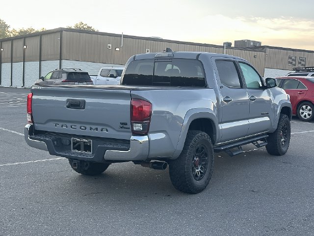 Used 2021 Toyota Tacoma SR5 RWD image 8