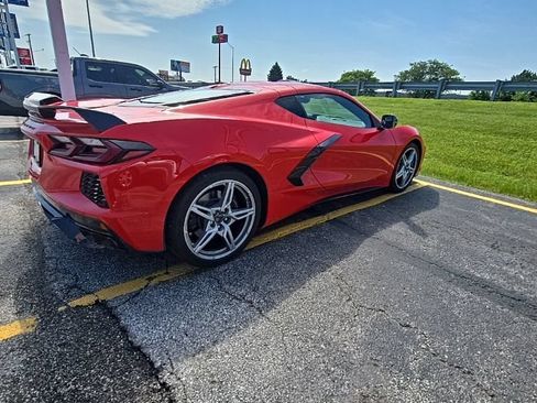 Used 2024 Chevrolet Corvette Stingray Preferred Cpe w/ Z51 Performance Package RWD image 4