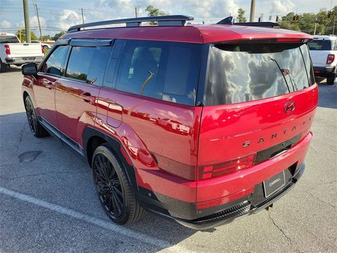 Used 2025 Hyundai Santa Fe Calligraphy image 3