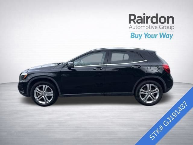 Used 2016 Mercedes-Benz GLA 250 4MATIC image 4