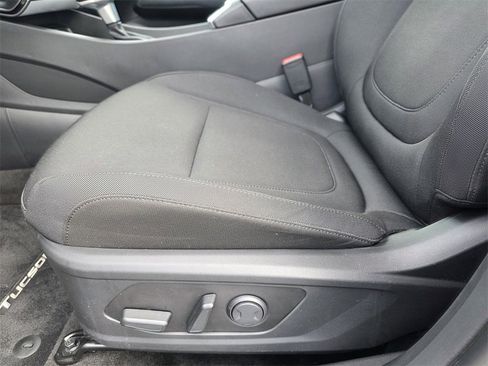 Certified 2022 Hyundai Tucson SEL image 13