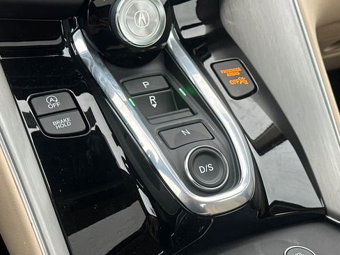 New 2025 Acura TLX w/ Technology Package image 18