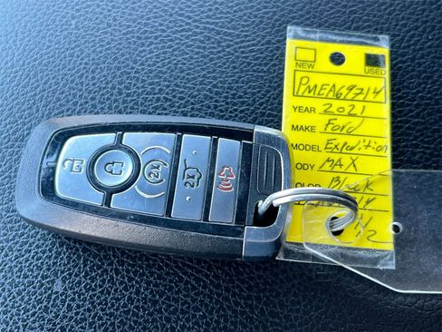 Used 2021 Ford Expedition Max XLT image 34