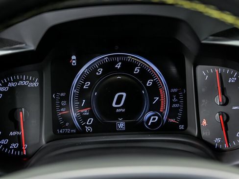 Used 2018 Chevrolet Corvette Z06 RWD image 26