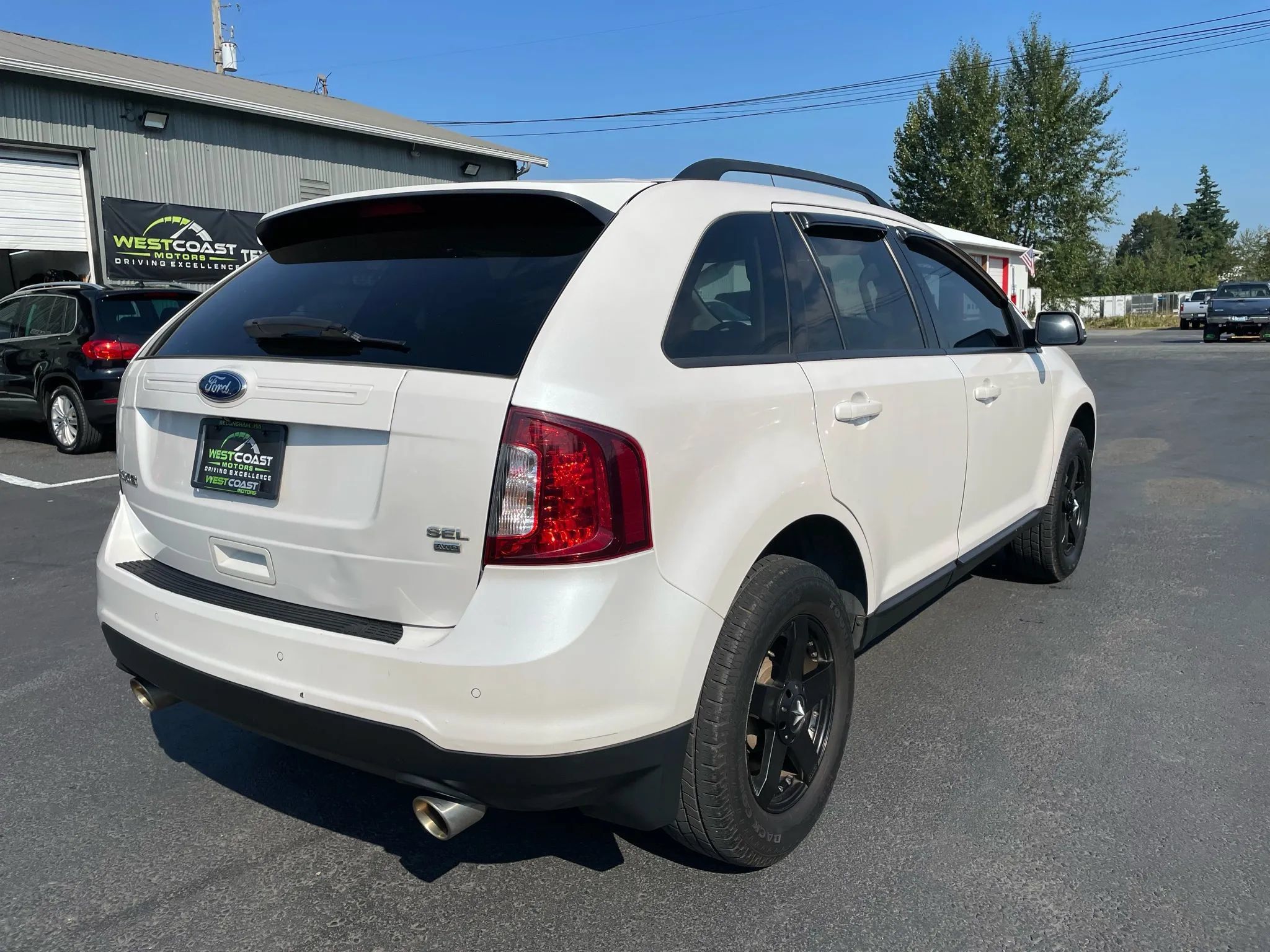 Used 2014 Ford Edge SEL w/ Equipment Group 205A AWD/4WD image 7