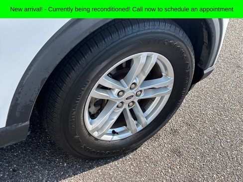 Used 2020 Ford Explorer XLT w/ Equipment Group 202A RWD image 28