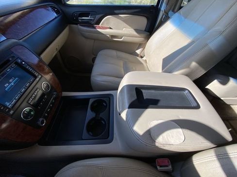 Used 2007 Chevrolet Tahoe LT w/ LT Preferred Equipment Group AWD/4WD image 20