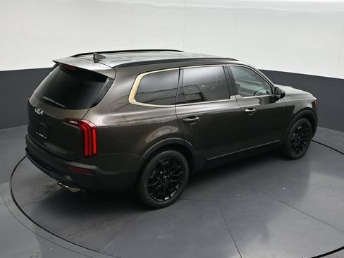 Used 2022 Kia Telluride SX w/ Nightfall Edition Package AWD/4WD image 20