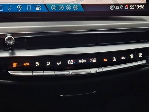 New 2026 Cadillac Lyriq Luxury image 21