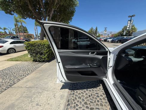 Used 2021 Kia K5 GT-Line FWD image 9