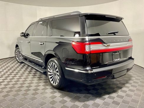 Used 2019 Lincoln Navigator L Reserve image 12
