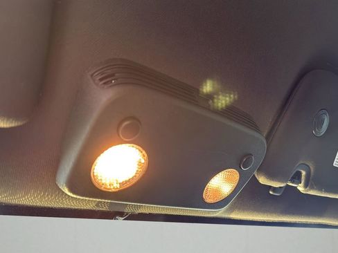 Used 2012 Ford Mustang Premium image 23