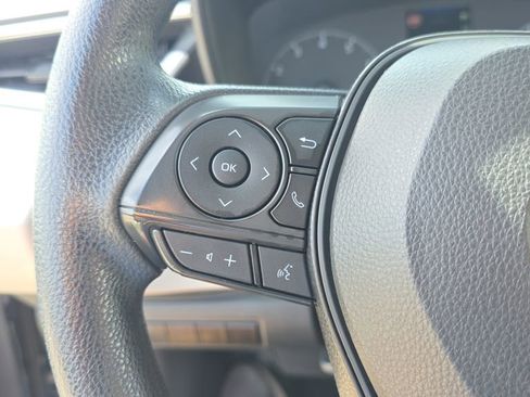 Used 2024 Toyota Corolla LE FWD image 21