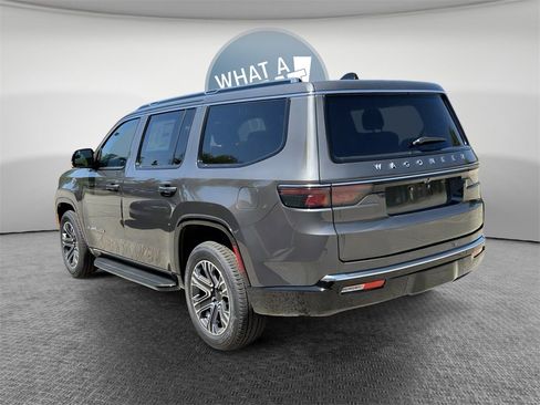 New 2024 Jeep Wagoneer 4WD w/ Premium Group I image 36