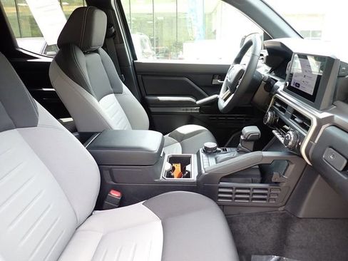 Certified 2026 Toyota Tacoma TRD Sport AWD/4WD image 3