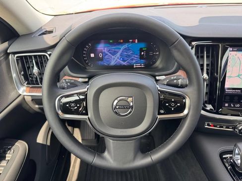 Certified 2024 Volvo S60 T8 Plus AWD/4WD image 9