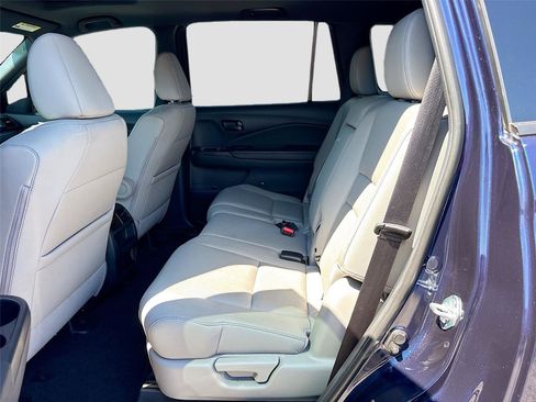 Certified 2023 Honda Passport EX-L image 29