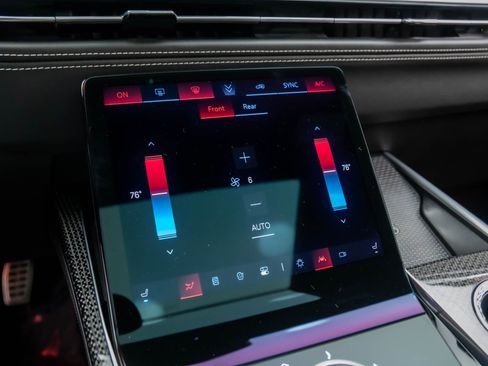 Certified 2025 Cadillac Escalade V w/ LPO, ONYX Package image 27