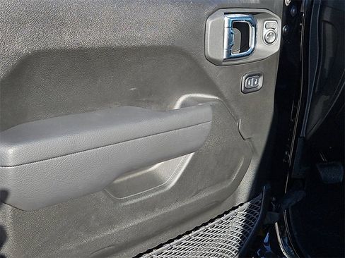 New 2026 Jeep Wrangler Unlimited Rubicon image 21