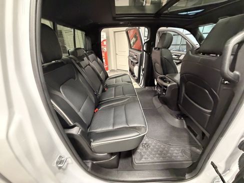 Used 2025 RAM 1500 Laramie w/ Night Edition image 56