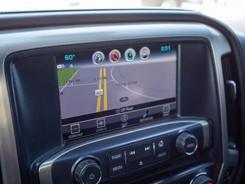 Used 2019 GMC Sierra 2500 Denali w/ Duramax Plus Package image 9