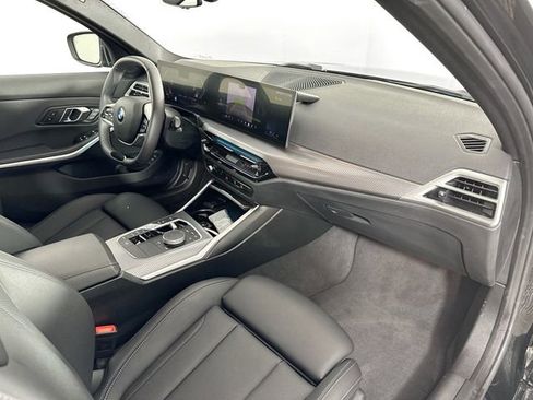 Used 2025 BMW 330i xDrive Sedan image 28