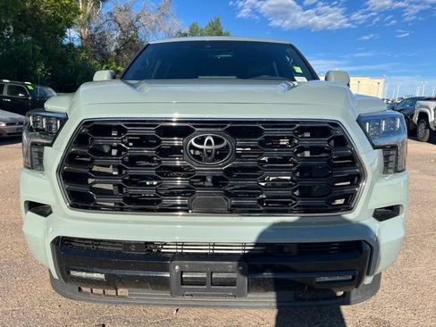 Used 2024 Toyota Sequoia Platinum AWD/4WD image 9