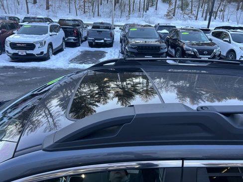 Used 2023 Subaru Outback Limited image 15