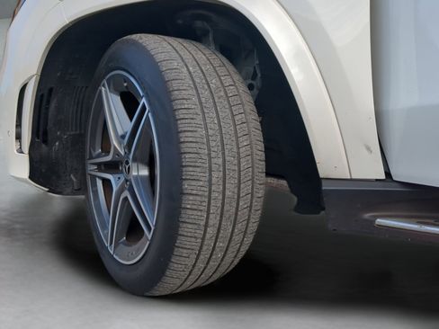 Used 2023 Mercedes-Benz GLS 450 4MATIC image 66