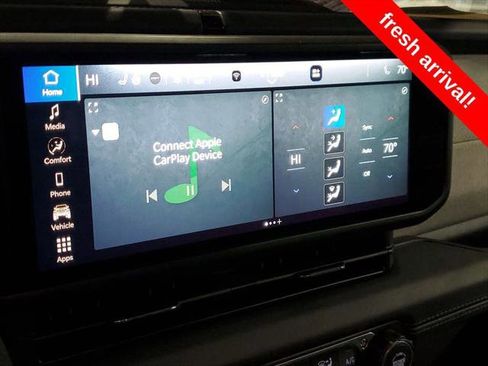 Certified 2025 Jeep Wrangler Unlimited Sahara AWD/4WD image 30