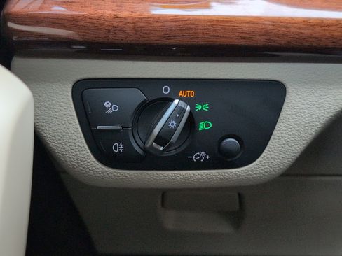 Used 2021 Audi Q5 Premium image 7