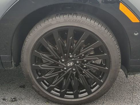 Used 2025 Hyundai Santa Fe Calligraphy AWD/4WD image 10