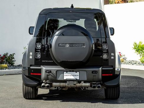 Used 2024 Land Rover Defender 110 Carpathian Edition AWD/4WD image 8