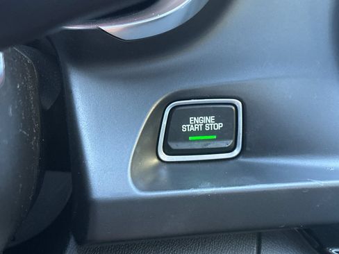 Used 2021 Chevrolet Camaro SS RWD image 33
