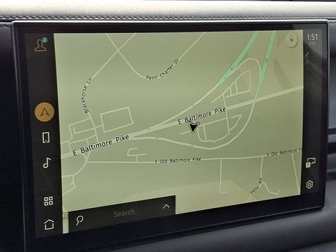 Used 2024 Land Rover Defender 130 X-Dynamic SE image 19