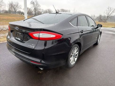 Used 2016 Ford Fusion SE image 8
